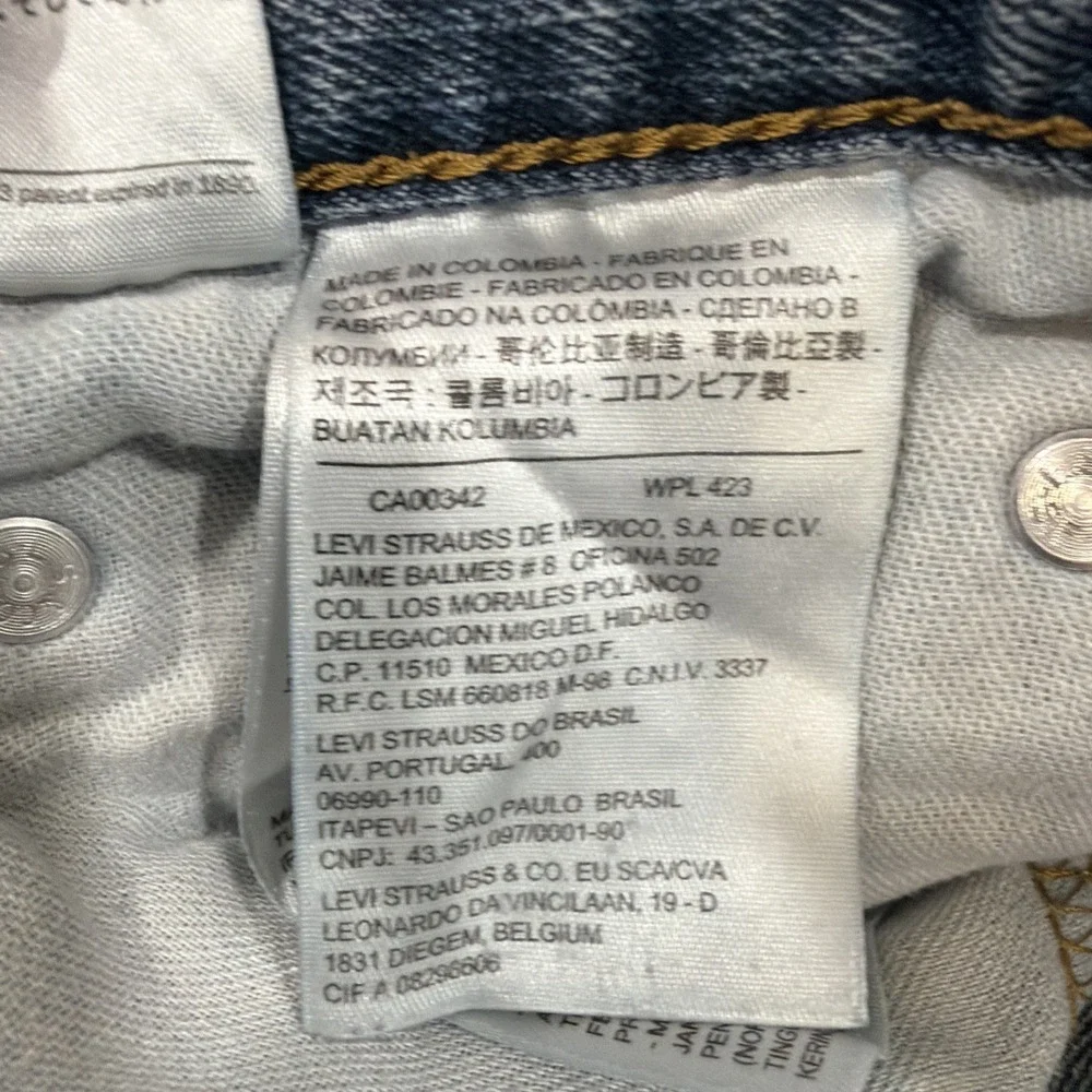 Levi's 551 Jeans Men's 36x32(see Pictures) Blue Denim Relaxed Fit Zip Distressed